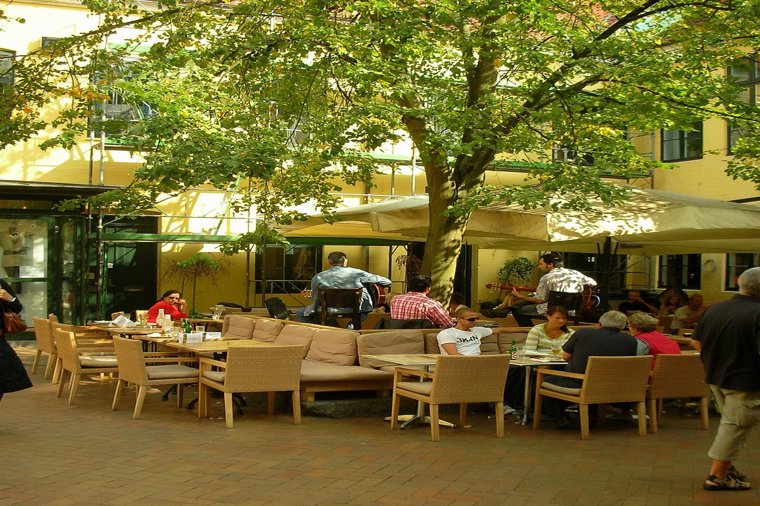 Åbningstider for 7-eleven Odense C – Hvornår er der åbent og lukket? - 1