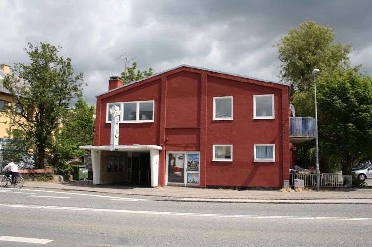 Åbningstider for Adidas København K – Hvornår er der åbent og lukket? - 1