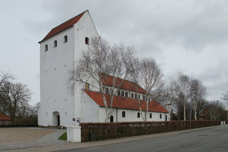 Åbningstider for Adidas Kolding – Hvornår er der åbent og lukket? - 2