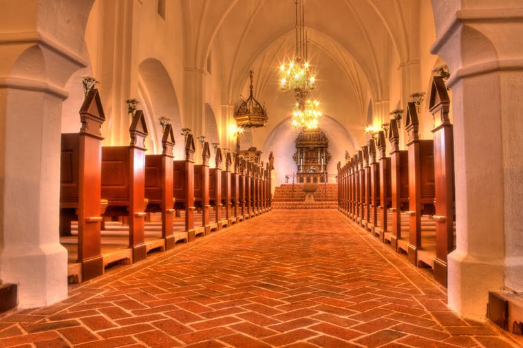 Åbningstider for Apoteket-online Aalborg Løve Apotek – Hvornår er der åbent og lukket? - 1