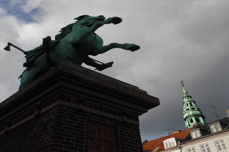 Åbningstider for Baresso Coffee - Højbro Plads – Hvornår er der åbent og lukket? - 2