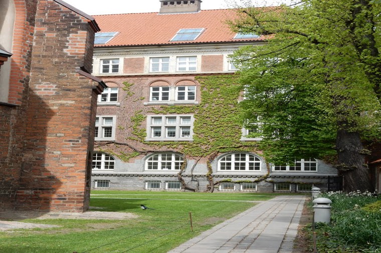 Åbningstider for Byretter Københavns Byret – Hvornår er der åbent og lukket? - 1