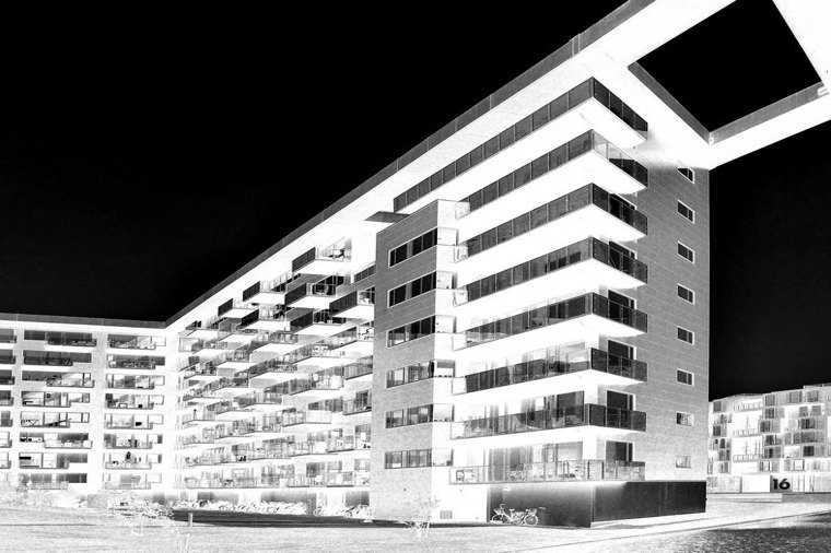 Åbningstider for Desigual Copenhague Fields Shopping Center – Hvornår er der åbent og lukket? - 1