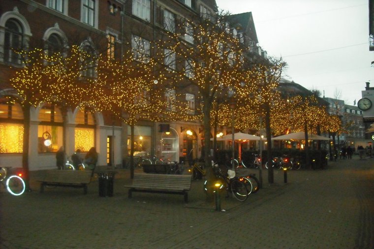 Åbningstider for Fitness World Fitness world Odense C – Hvornår er der åbent og lukket? - 2