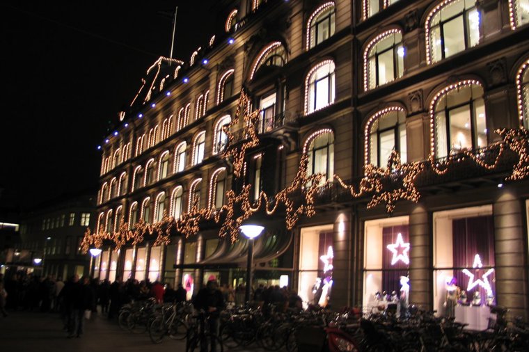 Åbningstider for Fona København K – Hvornår er der åbent og lukket? - 1