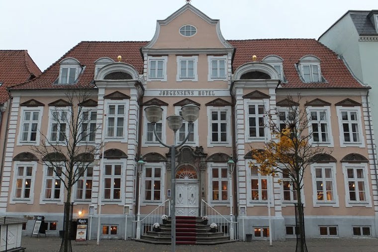 Åbningstider for Frellsen Chokolade Horsens – Hvornår er der åbent og lukket? - 2