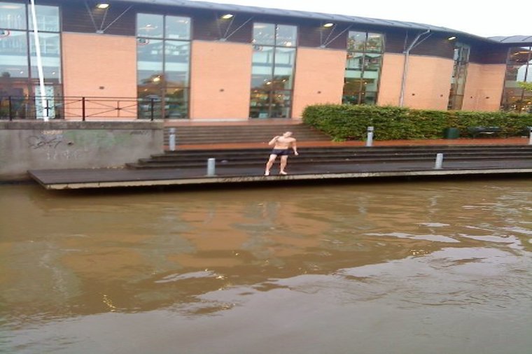 Åbningstider for Fri BikeShop Kolding – Hvornår er der åbent og lukket? - 2