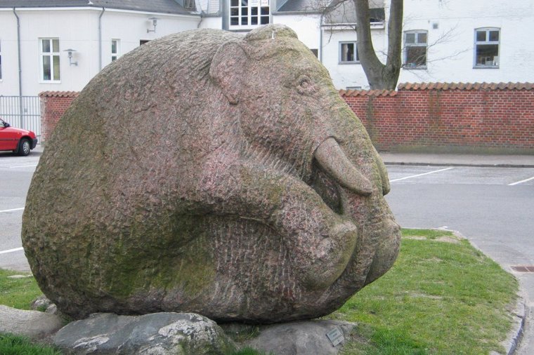 Åbningstider for GameStop Kolding – Hvornår er der åbent og lukket? - 2