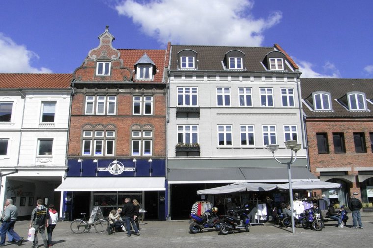 Åbningstider for Georg Jensen MØRUP URE-GULD – Hvornår er der åbent og lukket? - 2