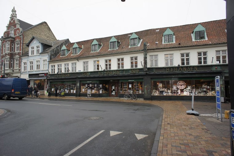 Åbningstider for Gundtoft ROOM4 Exclusive, ODENSE – Hvornår er der åbent og lukket? - 1