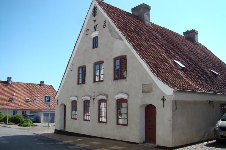 Åbningstider for Helly Hansen LØBEKOMPAGNIET – Hvornår er der åbent og lukket? - 2