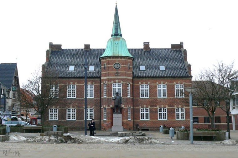 Åbningstider for Helsam Silkeborg – Hvornår er der åbent og lukket? - 2