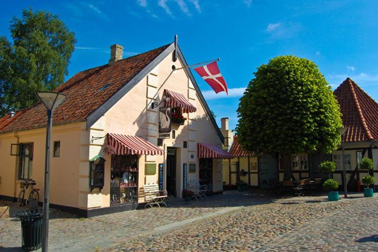 Åbningstider for Hi-Fi Klubben Odense – Hvornår er der åbent og lukket? - 1