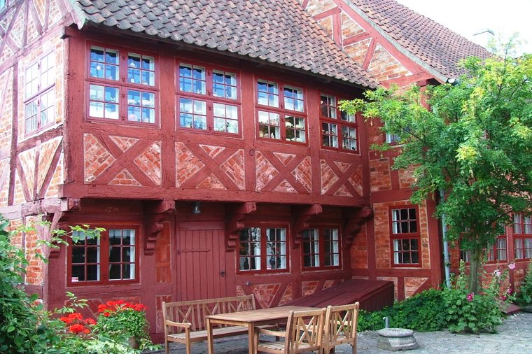 Åbningstider for House Doctor HAPPY HUNTING – Hvornår er der åbent og lukket? - 2