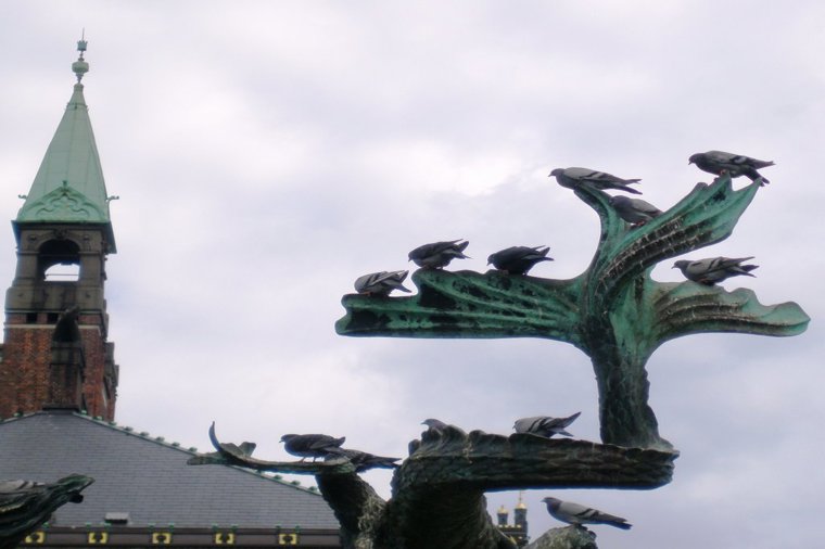 Åbningstider for Hummel København K – Hvornår er der åbent og lukket? - 2