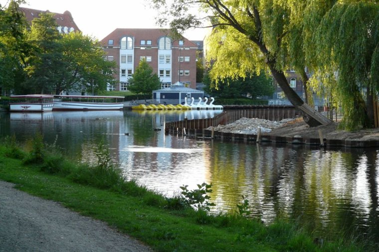 Åbningstider for Hummel Odense C – Hvornår er der åbent og lukket? - 2