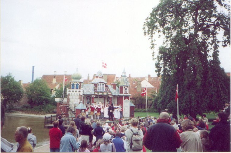 Åbningstider for Jack & Jones Odense C – Hvornår er der åbent og lukket? - 1