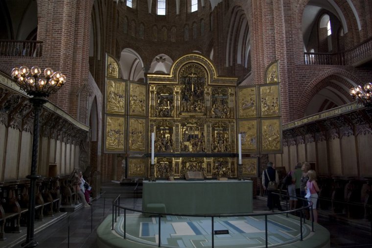 Åbningstider for Jack & Jones Roskilde – Hvornår er der åbent og lukket? - 1