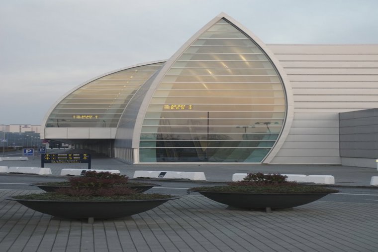 Åbningstider for Joe & The Juice JOE & THE JUICE - Cph. Airport – Hvornår er der åbent og lukket? - 2