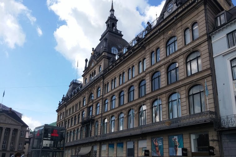 Åbningstider for Joe & The Juice JOE & THE JUICE – Magasin – Hvornår er der åbent og lukket? - 1