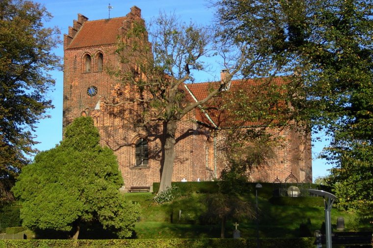 Åbningstider for Kaufmann Lyngby – Hvornår er der åbent og lukket? - 1