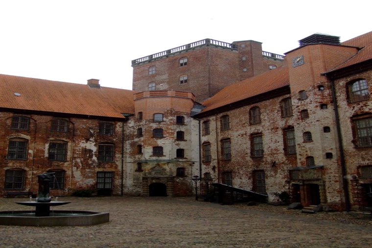 Åbningstider for Kop & Kande Kolding – Hvornår er der åbent og lukket? - 2