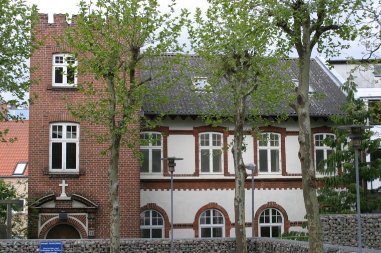 Åbningstider for Letsgive Chas.E. Vinhandel – Hvornår er der åbent og lukket? - 1