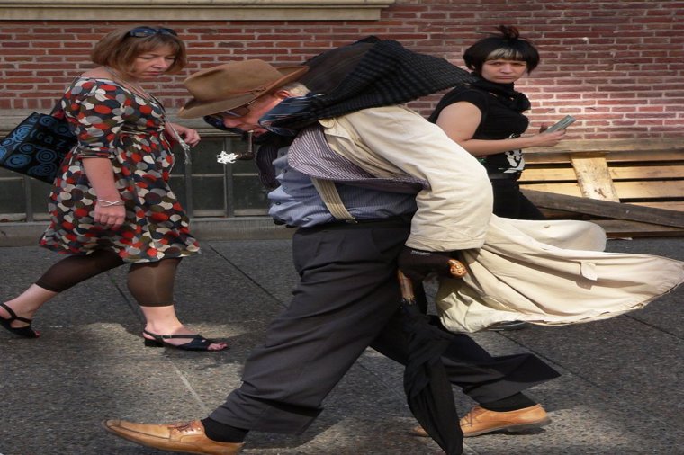 Åbningstider for Letsgive Kaffe-The-Vinkælderen – Hvornår er der åbent og lukket? - 2