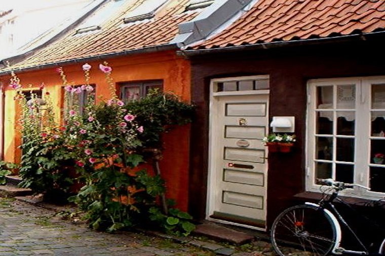 Åbningstider for Levi