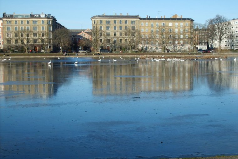 Åbningstider for Olsson Møbler København K – Hvornår er der åbent og lukket? - 1