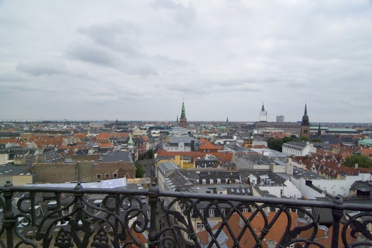 Åbningstider for Pakkeboks København K – Hvornår er der åbent og lukket? - 1