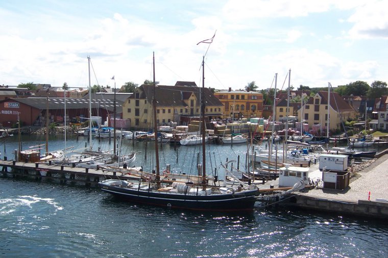 Åbningstider for PhotoCare Svendborg – Hvornår er der åbent og lukket? - 1