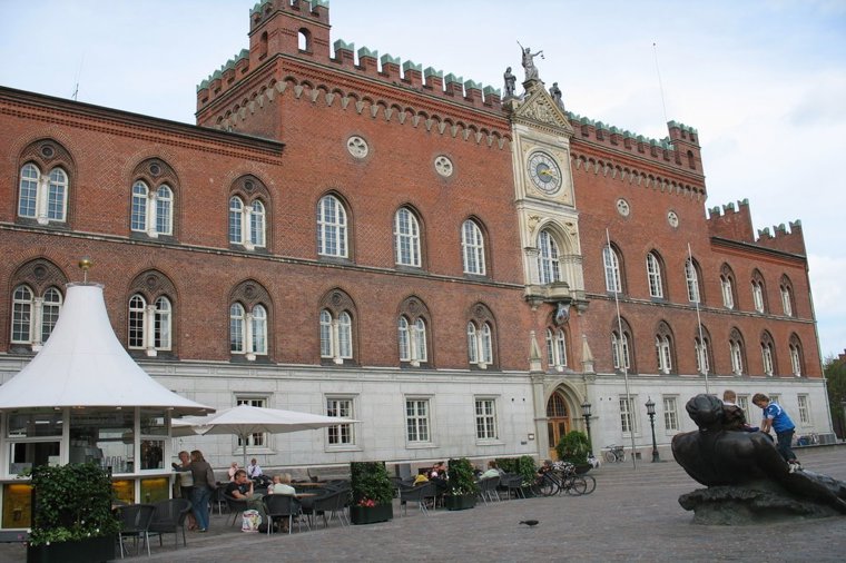 Åbningstider for Pilgrim Odense C – Hvornår er der åbent og lukket? - 2