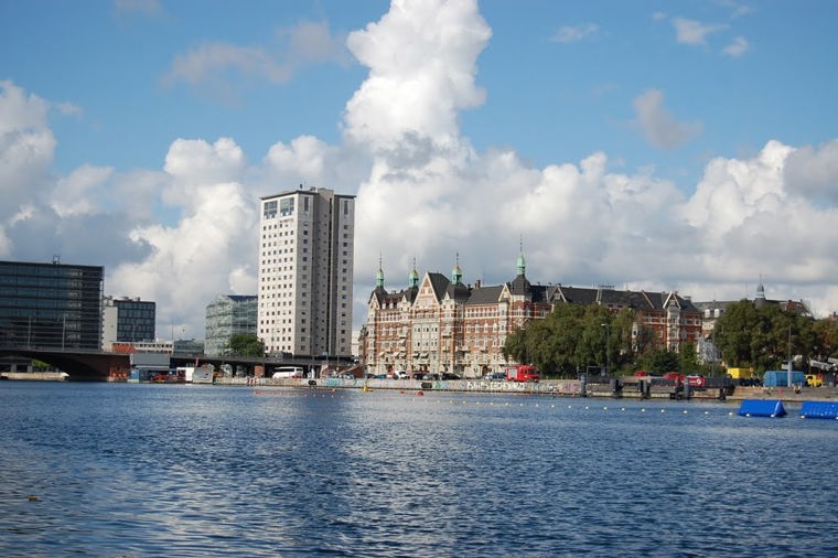 Åbningstider for Post Danmark - Posthus Posthus Islands Brygge – Hvornår er der åbent og lukket? - 1