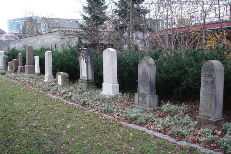 Åbningstider for Profil Optik Brøbecher Strøget – Hvornår er der åbent og lukket? - 1