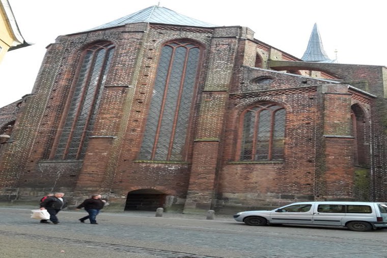 Åbningstider for Sam-S MALMÖ – Hvornår er der åbent og lukket? - 1