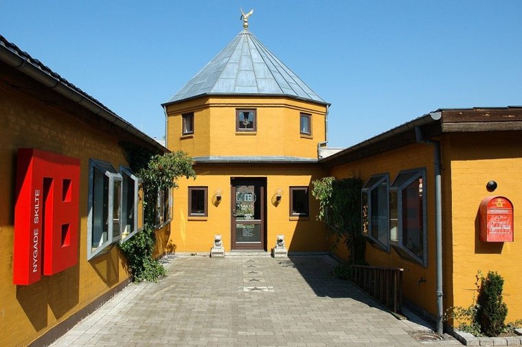 Åbningstider for Sparekassen Kronjylland Silkeborg – Hvornår er der åbent og lukket? - 1