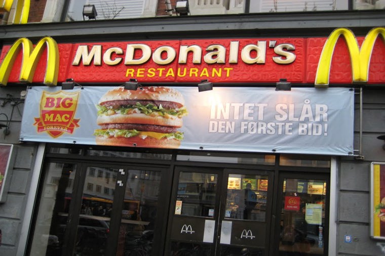 Åbningstider for Stof 2000  København K – Hvornår er der åbent og lukket? - 2