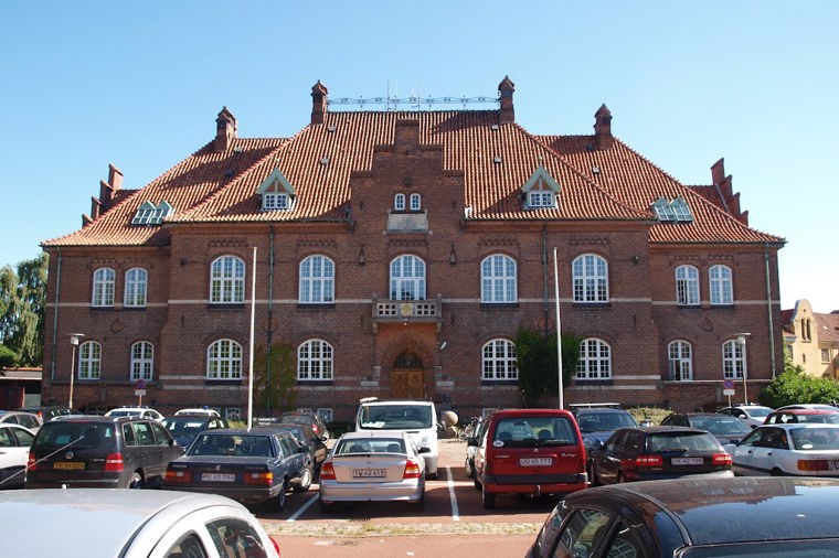 Åbningstider for Thiele briller & kontaktlinser (174.7) – Hvornår er der åbent og lukket? - 1