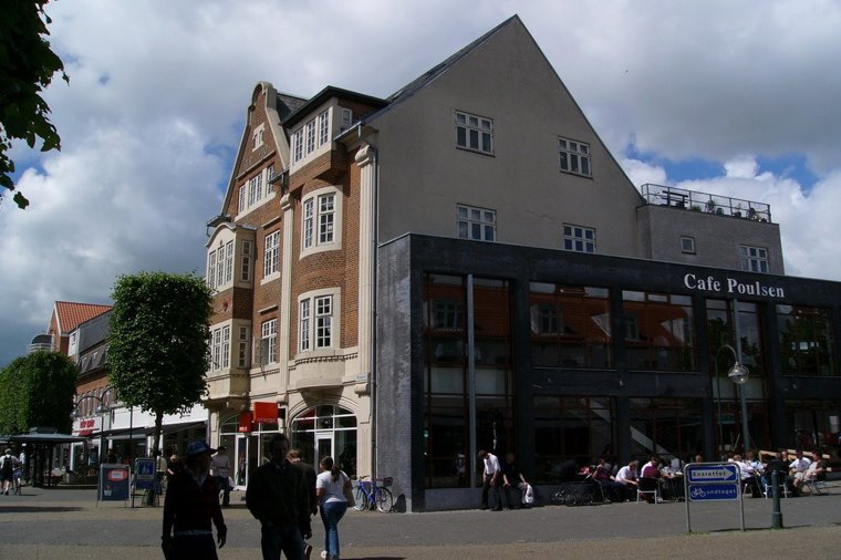 Åbningstider for Thiele briller & kontaktlinser (45.2) – Hvornår er der åbent og lukket? - 1