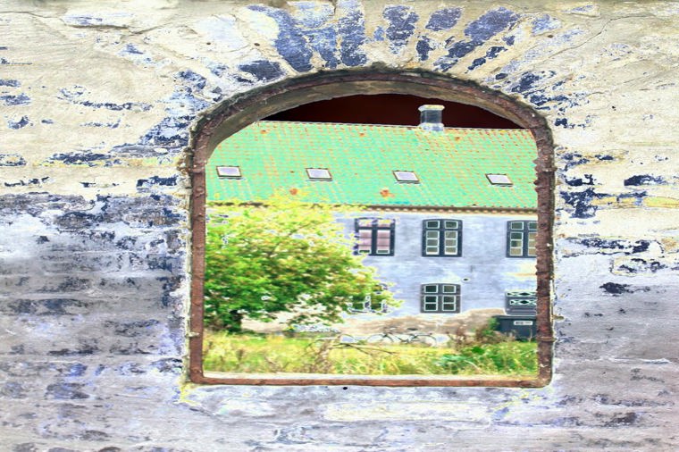 Åbningstider for Thiele Haderslev – Hvornår er der åbent og lukket? - 1